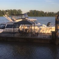 1987 Bayliner pilot house twin diesel