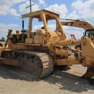 1975 CAT D8K WITH REAR RIPPER