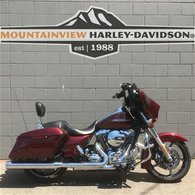 2014 Harley-Davidson FLHXS Street Glid...