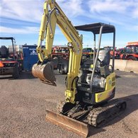 2013 Yanmar VIO 17