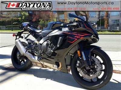 2017 Yamaha YZF-R1 ABS