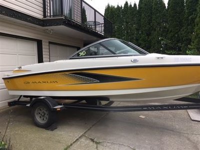 2007 Maxum Marine 1800MX