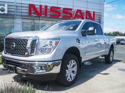 2016 Nissan Titan XD Navigation! Heated Seats! Cummins Diesel!!