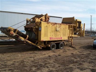 1992 MaxiGrind HORIZONTAL WOOD GRINDER