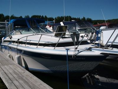 1989 Wellcraft Marine Corp 30 Monaco Mid-Cabin