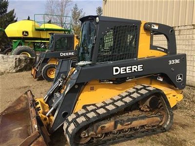 2015 John Deere 333E