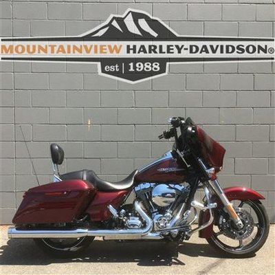 2014 Harley-Davidson FLHXS Street Glide Special